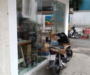 Cho thuê nhà tầng 1 trung tự 25m  x 1 tầng, có vệ sinh riêng 8 triệu/tháng