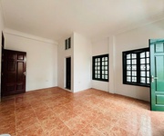 Bán nhà lạc long quân 70m, 5 tầng, lo góc 3 thoáng, mới tinh, full nội thất