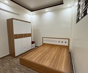 4 Cho thuê nhà Văn Cao, DT: 45m2, 3 p.ngủ full đồ.