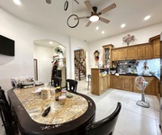 3 Nhà đẹp - 4 tầng - có hồ cá - phú nhuận - 95m2 - hxh - tặng full nội thất - giá 12.6 tỷ - tl tốt