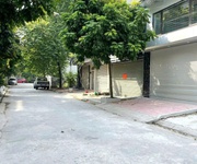 1 Cần bán lô đất vàng trung tâm  HÒA LẠC - Đối diện đại học quốc giaI  Đón sóng Metro số 5 khởi côn