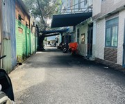 1 Bán nhà 3 tầng trần cao vân  có 3 đường để đi vào nha, cách kiệt đậu ô tô 1 căn nhà