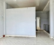 3 Bán nhà 2 mặt tiền đường hoàng thị loan  đoạn dưới chân cầu ngã 3 huế