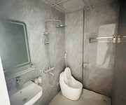 4 Mặt phố, gần phạm văn đồng - thang máy - kinh doanh hút lộc