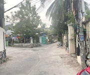 1 Bán lô đất 2 mặt tiền đường hoà trung   bắc nha trang, cách biển chỉ 1km, giá chỉ 2.8 tỷ