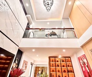 Bán nhà võng thị , 46m , 7 tầng, vị trí đẹp, nhà đẹp ở ngay, gần ô tô, full nội thất