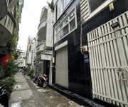 2  NHÀ XINH GIỮA LÒNG QUẬN 3  - Phường 3  phường cũ , Quận 3  nay là phường Võ Thị Sáu  - Nhà mới