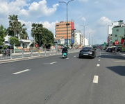 Bán đất tặng nhà c4 ngang 10m 240m2 hẻm 496 dương quảng hàm tiện xây mới 21 tỷ hơn.