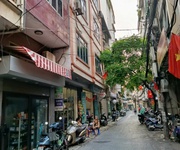 Nhà phân lô cạnh Royal City Nguyễn Trãi 60m 6 tầng giá đầu tư