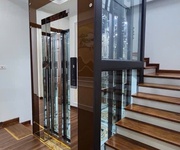 2 Giảm chào hoàng quốc việt - phân lô - nhà mới 7 tầng   thang máy - đường ô tô tránh