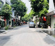 Bán mảnh đất 2 thoáng, 76m, mặt tiền 7.6m, phân lô, vỉa hè , ôtô tránh