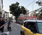 3 Bán đất mặt phố ô cách   diện tích 66m    mặt tiền 4.2m   giá 15 tỷ