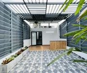 2 Bán nhà 2 tầng hẻm xe hơi ở đường quang trung p8, q.gv dt: 4 x20m, giá chỉ 6.9 tỷ, ở ngay