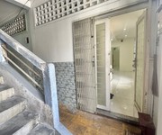 5 Chính chủ bán chung cư thang bộ 366 Nguyễn Chí Thanh Q.10 - 75m2 - 3pn 2wc