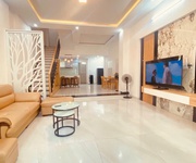 Nhà đẹp 3 tầng mặt tiền đường Dương Trí Trạch