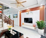 Bán nhà Hoàng Hoa Thám ngõ ô tô thông, gần phố, 44m  x 5 tầng hơn 14 tỷ
