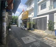 Bán nhanh nhà  q.12, tân thới nhất 10, 6x18m, 110m2, 11 tỷ, sổ hồng, 6pn