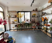 1 Cực hiếm nhà 3 mặt thoáng - cách phố 10m - vừa ở- vừa kinh doanh giá nhỉnh 8 tỷ 1 Cực hiếm nhà 3 mặt thoáng - cách phố 10m - vừa ở- vừa kinh doanh giá nhỉnh 8 tỷ