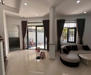 1 Bán nhà  đường số 11, q.9, tăng nhơn phú b. dt 110m2, 2 tầng, 3pn. sổ hồng, giá 7.35  tỷ.