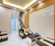 2 Bán nhà tây sơn 20.6m2. 5 tầng. mặt tiền 3.2m. giá 7.25 tỷ đống đa hà nội