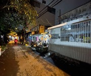 1 Nhà nát tiện xây mới hẻm ô tô sát trục dương quảng hàm gò vấp