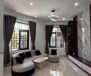 3 Bán nhà  đường số 11, q.9, tăng nhơn phú b. dt 110m2, 2 tầng, 3pn. sổ hồng, giá 7.35  tỷ.
