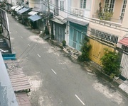 Mặt tiền đường số - sát bên lâm văn bền -q7 - 3 tầng - 5pn - giá 7.5 tỷ