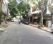 Bán nhà   phố bà triệu, hà đông oto kinh doanh.