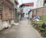 2 Cần bán 52m2 lô góc đường ô tô con tại thôn Chu Xá, Gia Lâm. Cách chợ Cầu Chùa 200m 2 Cần bán 52m2 lô góc đường ô tô con tại thôn Chu Xá, Gia Lâm. Cách chợ Cầu Chùa 200m