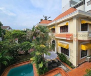 Cho thuê biệt thự sân vườn hồ bơi phường Thảo Điền Quận 2 Cho thuê biệt thự sân vườn hồ bơi phường Thảo Điền Quận 2