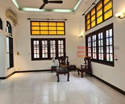 3 Cho thuê biệt thự sân vườn hồ bơi phường Thảo Điền Quận 2 3 Cho thuê biệt thự sân vườn hồ bơi phường Thảo Điền Quận 2