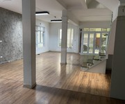 4 Cho thuê 2/4 tầng làm văn phòng hẻm oto đường lý nam đế, hàng mã