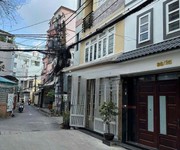 Bán nhà thích quảng đức phú nhuận, full tiện ích, diện tích 30m , giá 6,15 tỷ