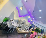 2 Sang tiệm nail, mi, gội đầu tại 397 vườn lài, phú thọ hoà, tân phú.