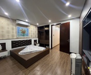 2 Ông anh bạn em .chính chủ do chuyền nhà vào sài gòn sống nên rất cần bán căn lk. đô thị tân tây