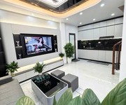 1 Nhà đẹp trung tâm đống đa   33m  x 5t, lô góc, mặt tiền 6m, full nội thất   giá chỉ 7 65 tỷ