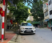 3 Chính chủ cho thuê nhà 6 tầng làm văn phòng tại khu tái định cư phú diễn 3 Chính chủ cho thuê nhà 6 tầng làm văn phòng tại khu tái định cư phú diễn