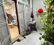 Trần cung dt 37m-7,4 tỷ ngõ ba gác,1 ngoặt vào nhà,dân xây chắc chắn