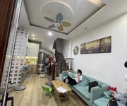 2 Trần cung dt 37m-7,4 tỷ ngõ ba gác,1 ngoặt vào nhà,dân xây chắc chắn