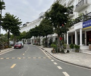 4 Bán gấp nhà 5 tầng dự án luois city đại mỗ dt105m2,căn góc,cạnh vườn hoa,giá rẻ
