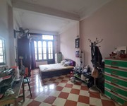 3 Cực hiếm Mặt Hồ Ngọc Khánh 60M2 5 Tầng 45 Tỷ vỉa hè rộng view toàn hồ