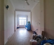 5 Cực hiếm Mặt Hồ Ngọc Khánh 60M2 5 Tầng 45 Tỷ vỉa hè rộng view toàn hồ