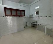 3 Cho thuê nhà 1 trệt 2 lầu có 4 phòng ngủ khu dân cư Chợ Chùa