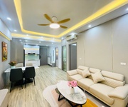 6 Cần bán căn hộ full đồ mới 100, ban công đông nam, view hồ, chung cư Thanh Hà