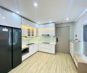 8 Cần bán căn hộ full đồ mới 100, ban công đông nam, view hồ, chung cư Thanh Hà