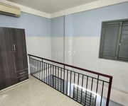 2 Cho Thuê Phòng trọ kiểu CCMN Quận 4 mới chỉ hơn 2 triệu/tháng, có lầu ở được 2 người.