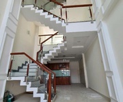 Nhà đẹp trung tâm tp. thủ đức xe hơi đỗ cửa   giá chỉ nhỉnh 11 tỷ