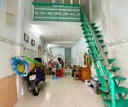 Bán nhà 4 x  18m    shr thới tam thôn, hóc môn hẻm xe hơi gần quận 12