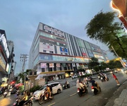 3 Bán khách sạn 5 tầng ngay trung tâm q.10   sát vạn hạnh mall