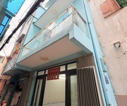 2  NHÀ MỚI XINH   HẺM NHẬT TẢO     Phường 4, Quận 10  Diện tích: 21m